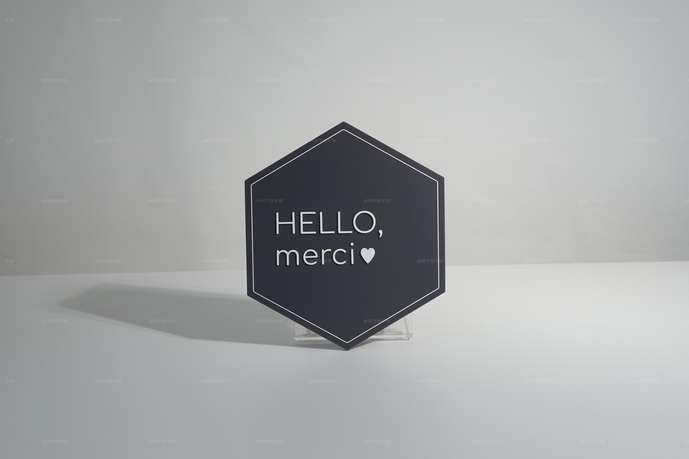 아트시스의 검정색 헥사곤 아크릴 간판 - HELLO, merci♥